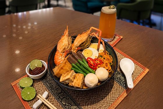 60th Anniversary - Curry Mee Udang Galah - 吉隆坡阿瑪瑞酒店