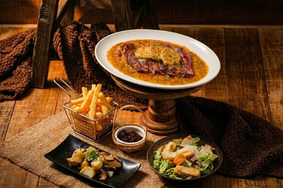 60th anniversary - The Legacy Grill - 萬象阿瑪瑞酒店
