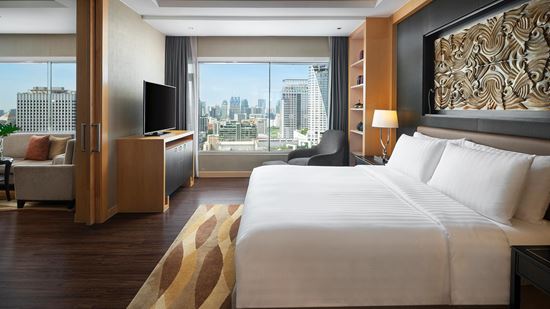 Club One Bedroom Executive Suite