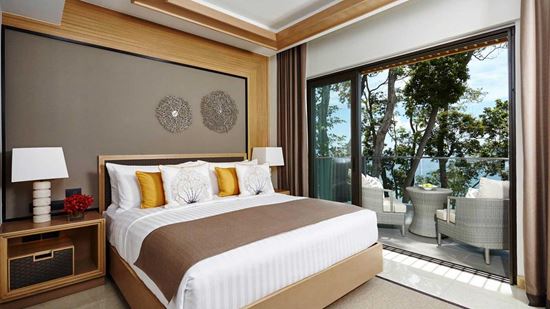 Club Two Bedroom Suite Ocean View Balcony